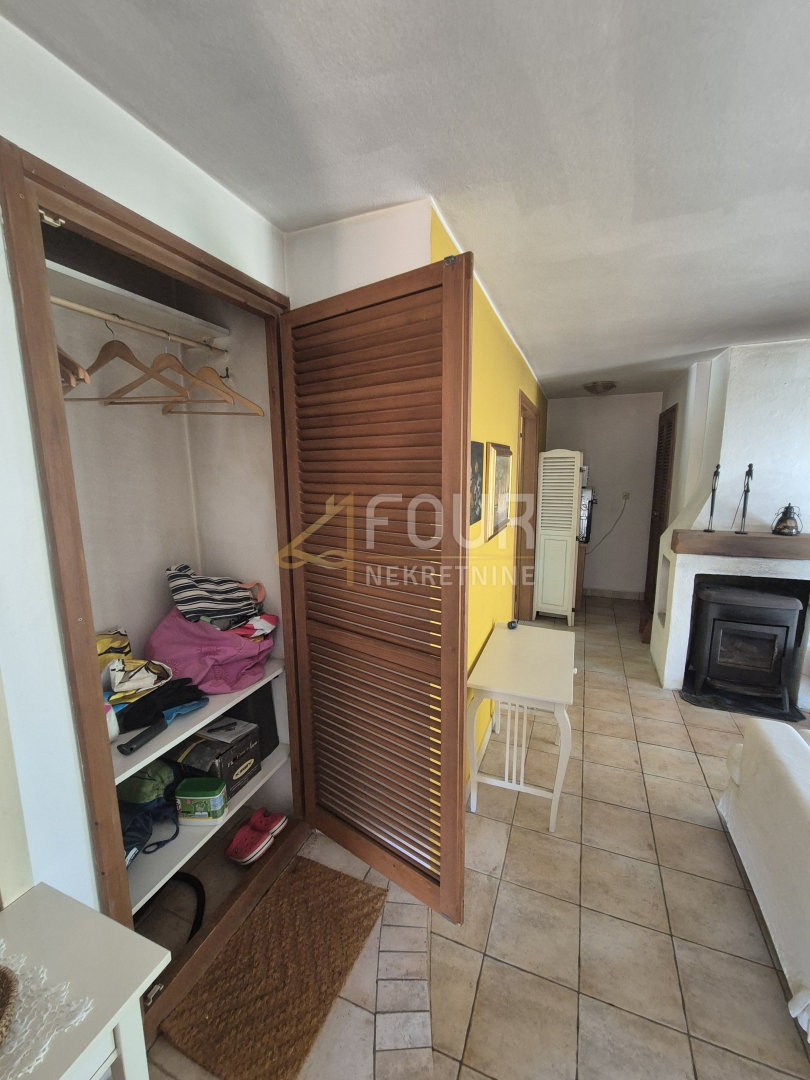 Banjol, Rab, 112,25m2