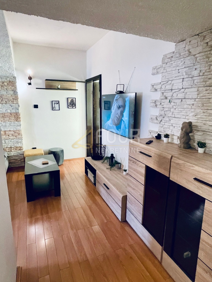 Turnić, Rijeka, 53,64m2