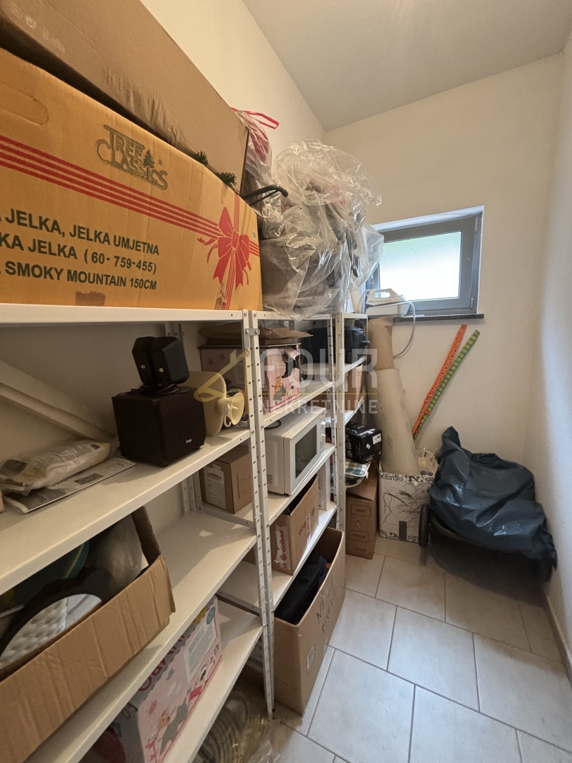 Marinići, Viškovo, 67,80m2