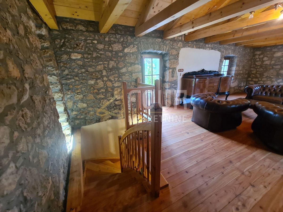 Malinska, Malinska-Dubašnica, 176m2