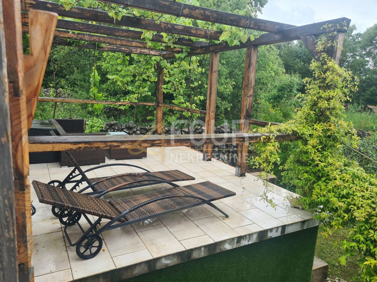 Malinska, Malinska-Dubašnica, 176m2