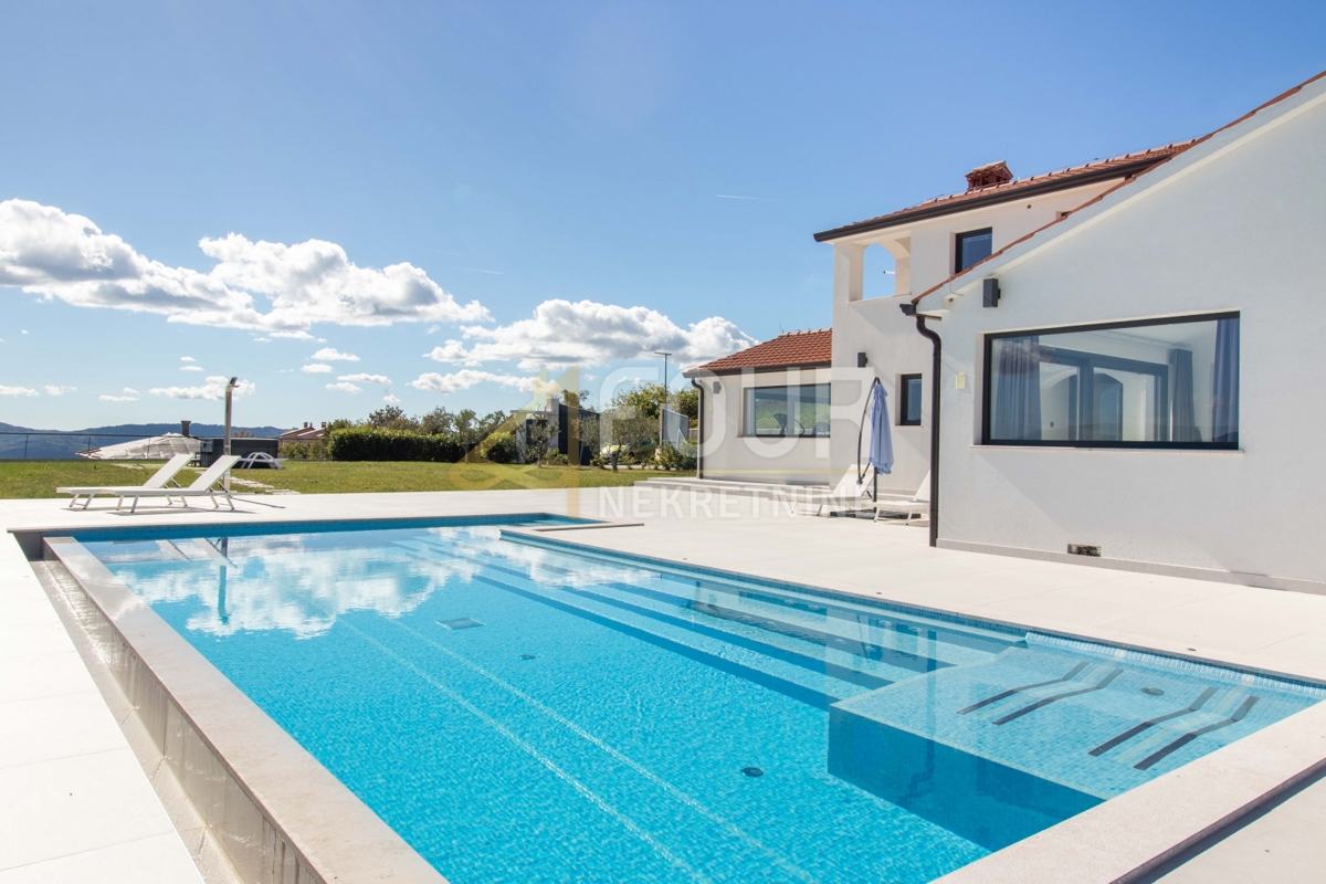 Istria, Buzet, villa di lusso con piscina