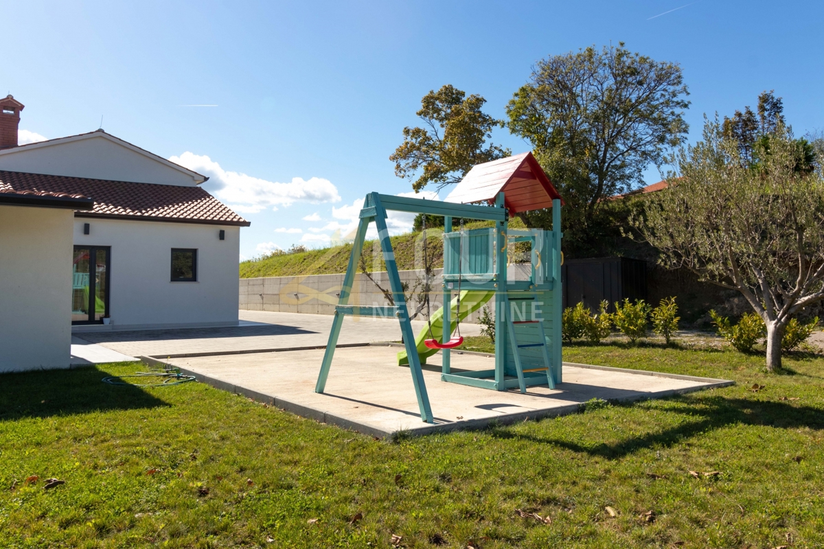Istria, Buzet, villa di lusso con piscina