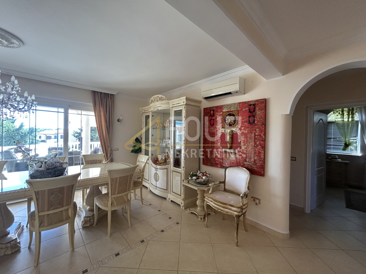 Premantura, Medulin, 414m2