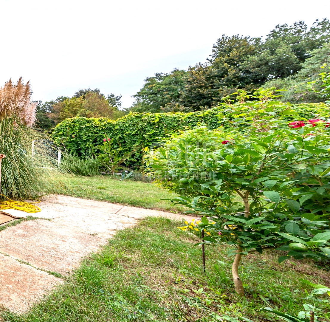 Šišan, Ližnjan, 66m2