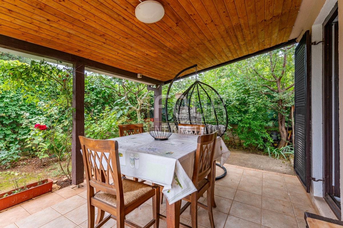 Šišan, Ližnjan, 66m2