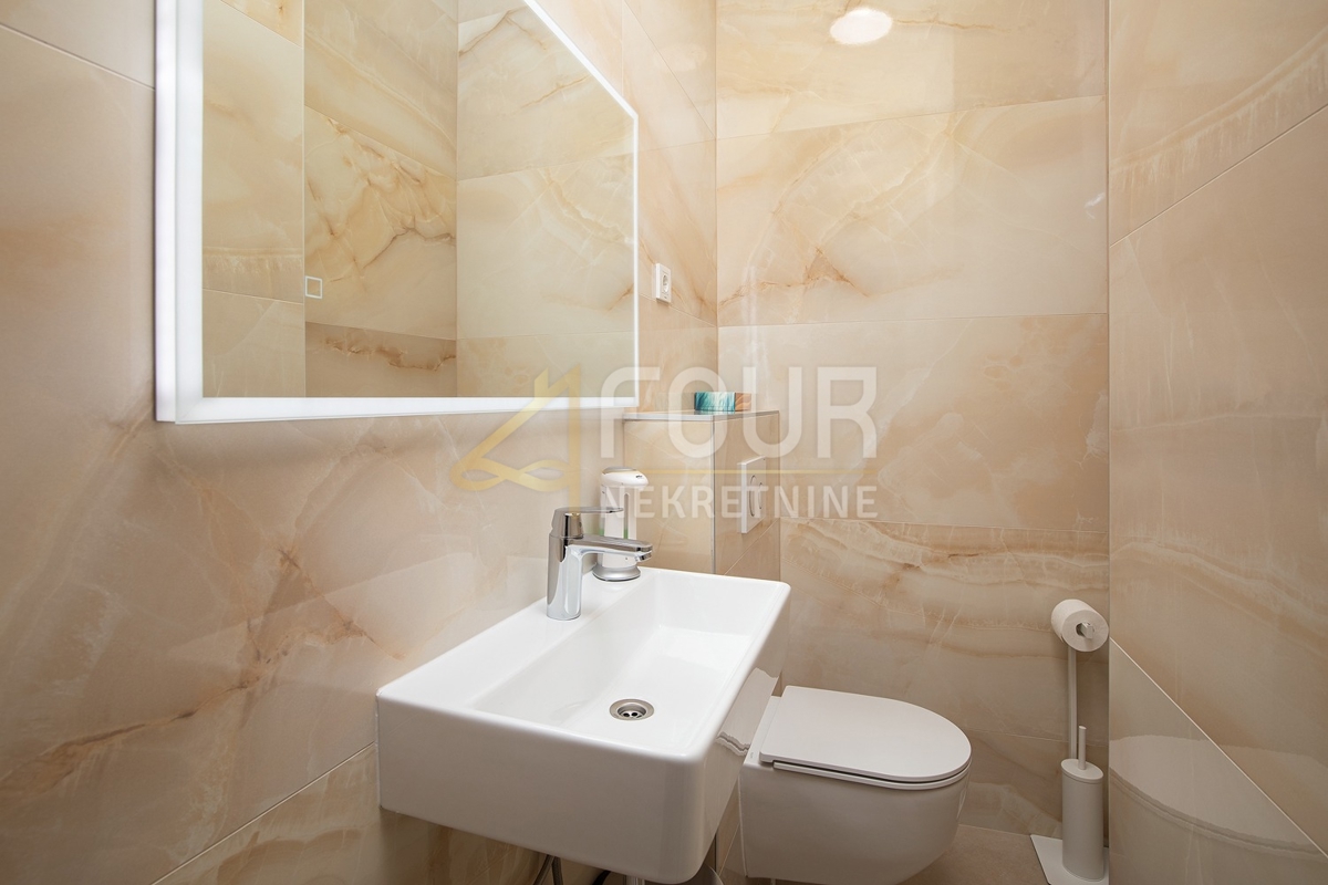 Centar, Pula, 67,65m2