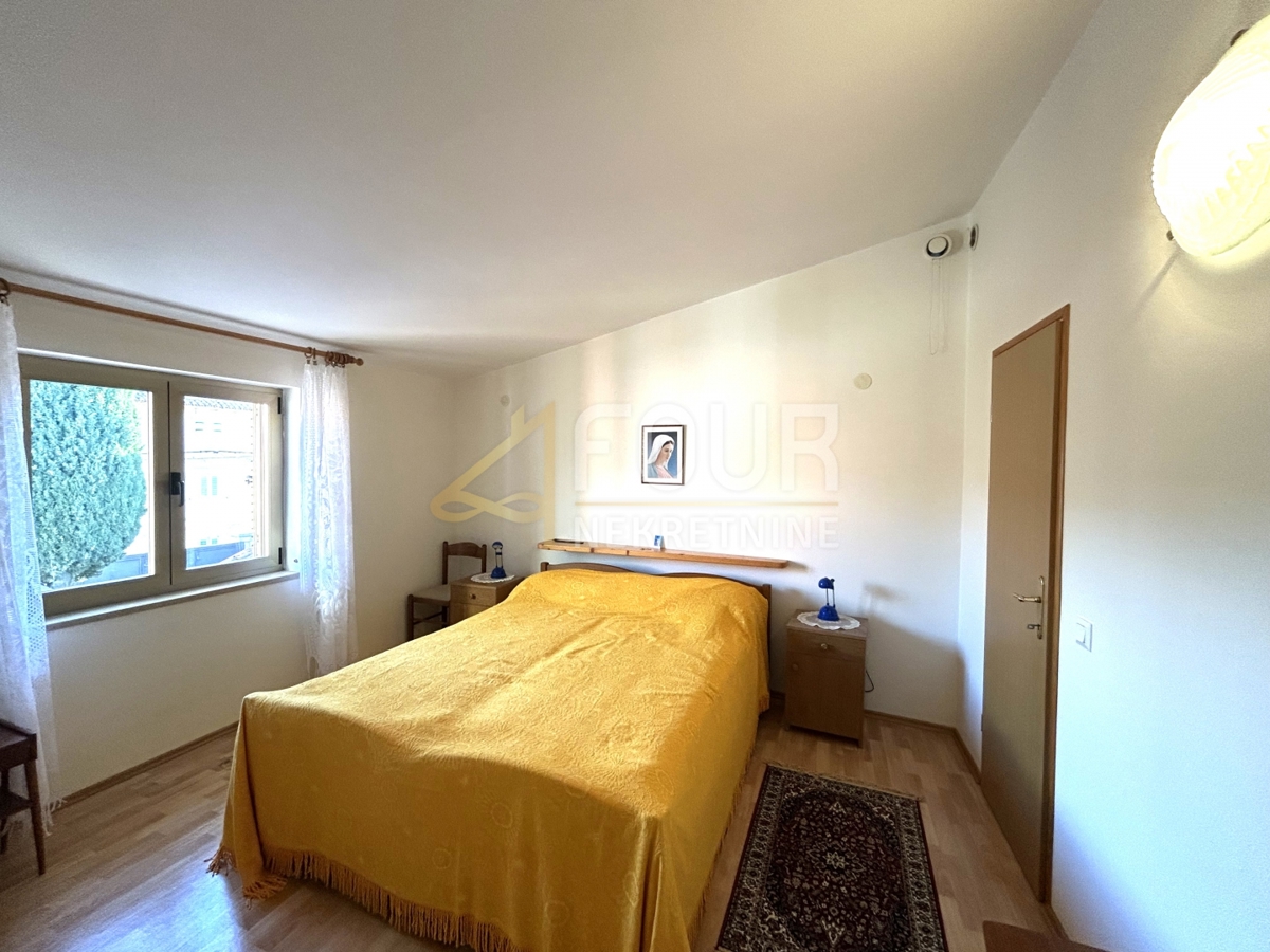 Šišan, Ližnjan, 180m2