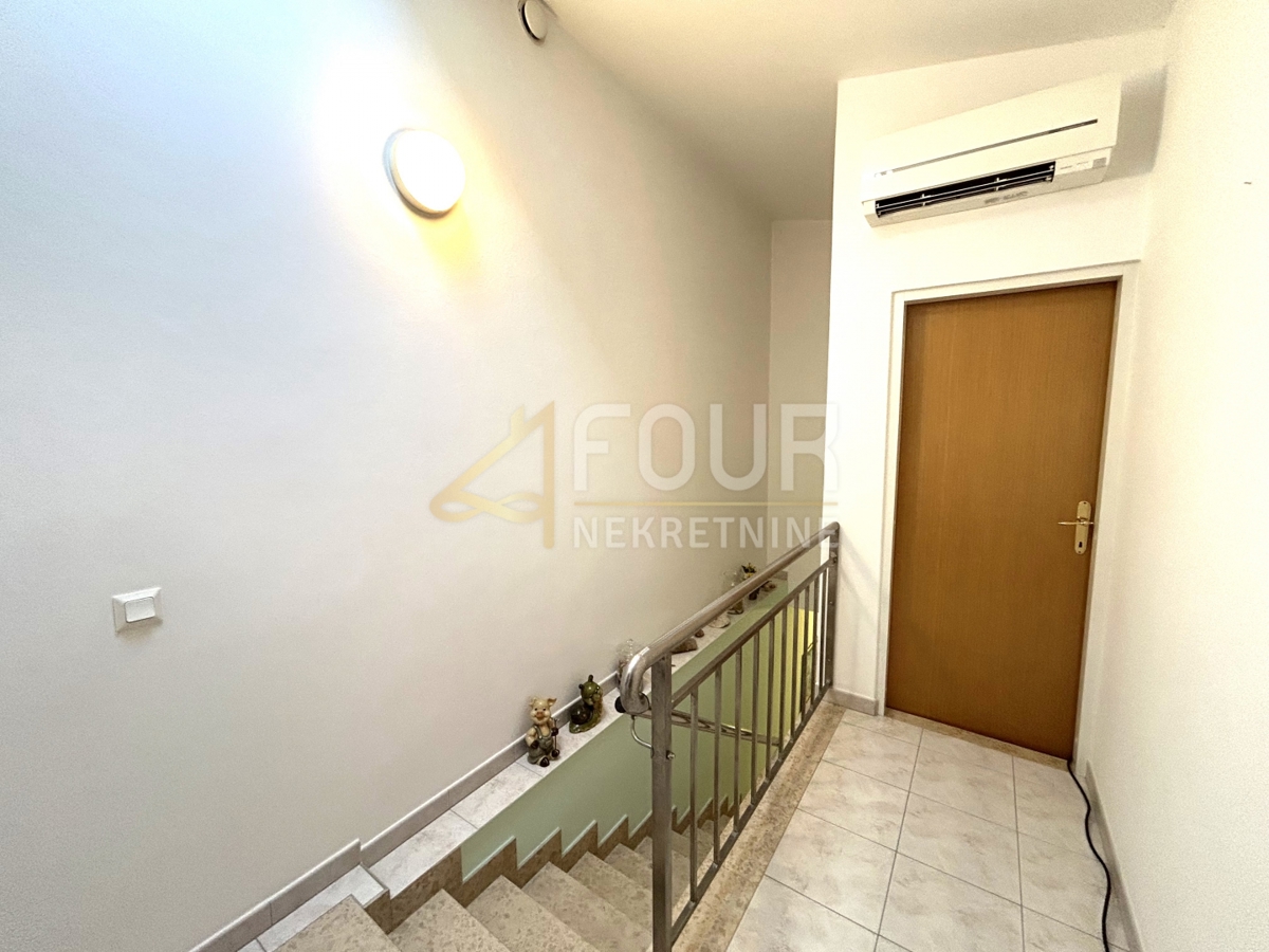 Šišan, Ližnjan, 180m2