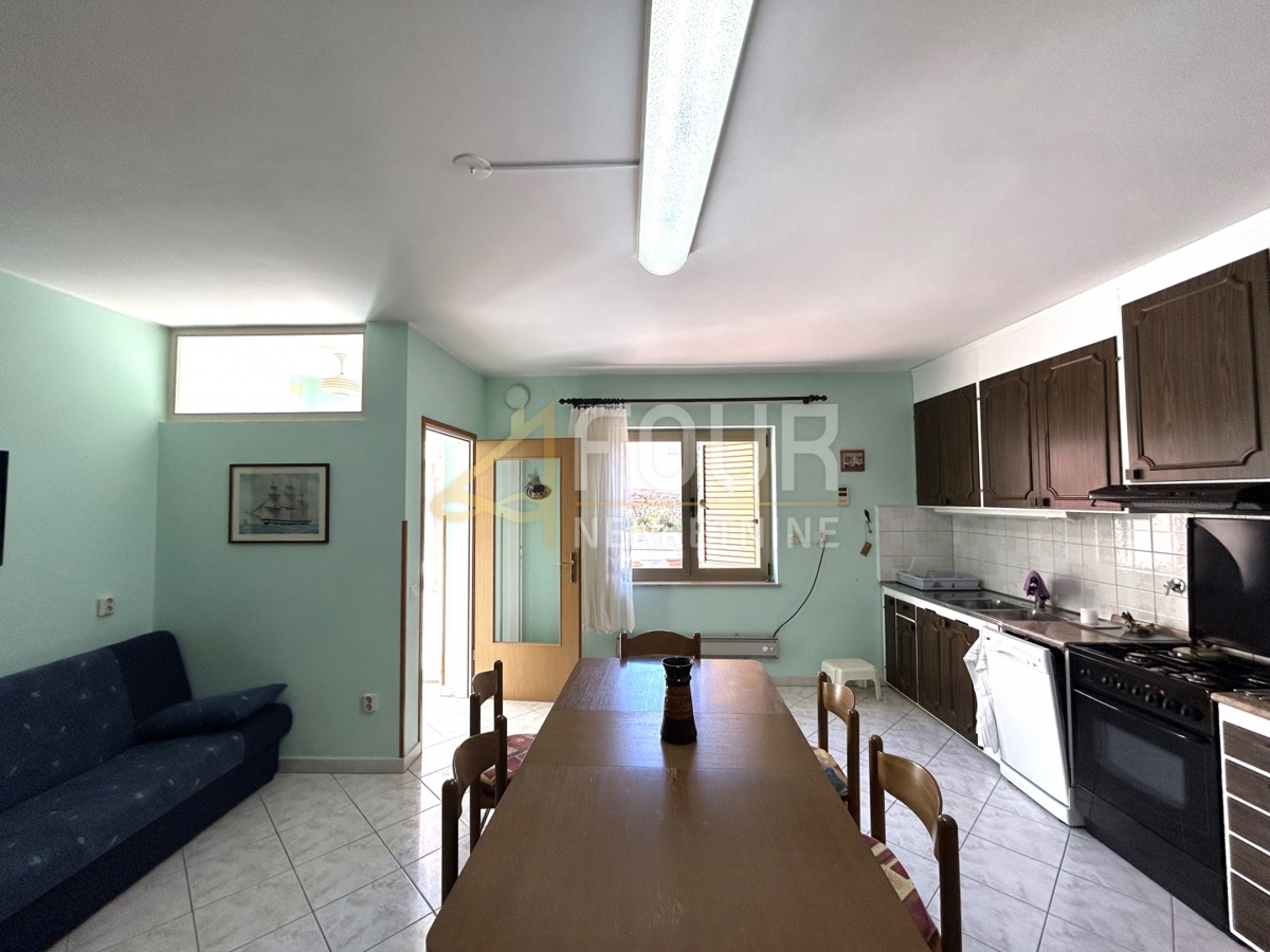 Šišan, Ližnjan, 180m2