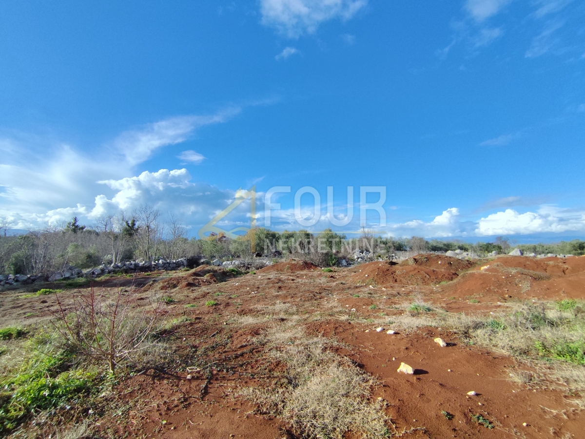 Porat, Malinska-Dubašnica, 3.464m2