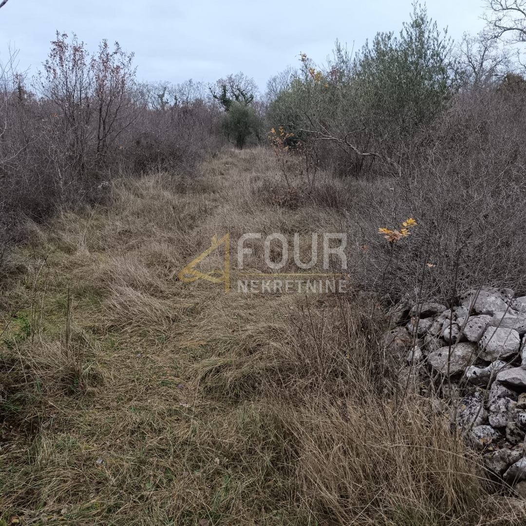 Porat, Malinska-Dubašnica, 3.464m2