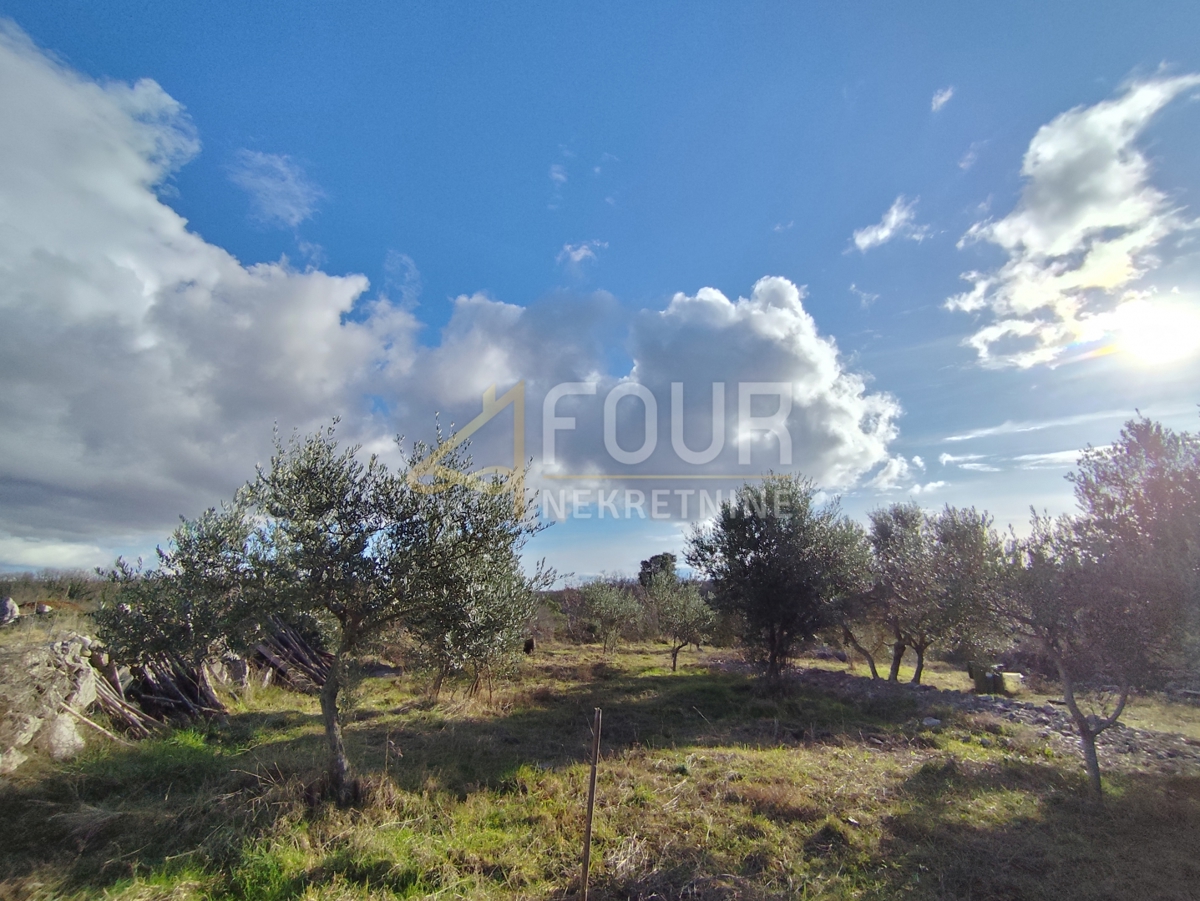 Porat, Malinska-Dubašnica, 3.464m2