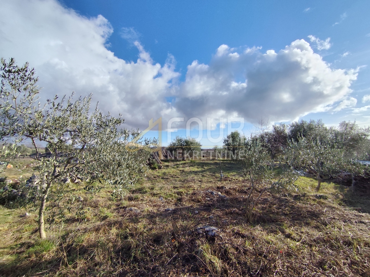 Porat, Malinska-Dubašnica, 3.464m2