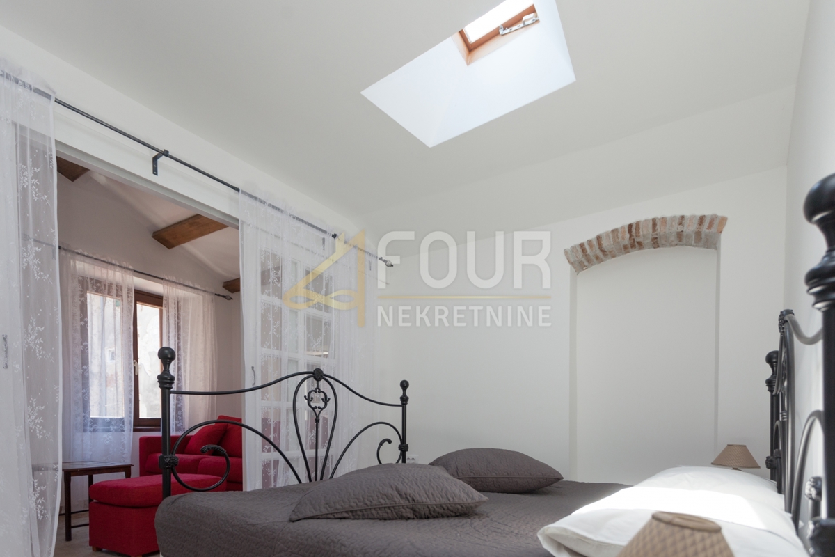 Istria, Rovigno, monolocale e camera da letto, 43m2, vista mare