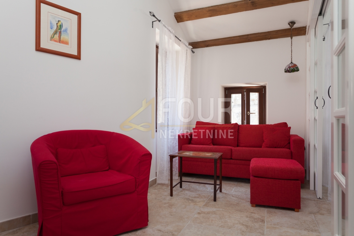 Istria, Rovigno, monolocale e camera da letto, 43m2, vista mare