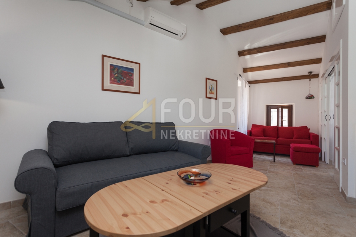 Istria, Rovigno, monolocale e camera da letto, 43m2, vista mare