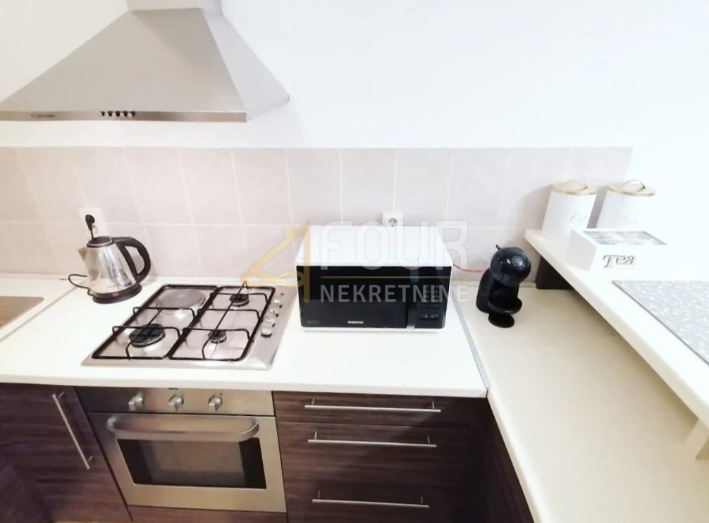 Zagabria, Nuova Zagabria, Remetinec, 2° piano, 43,71m2, balcone