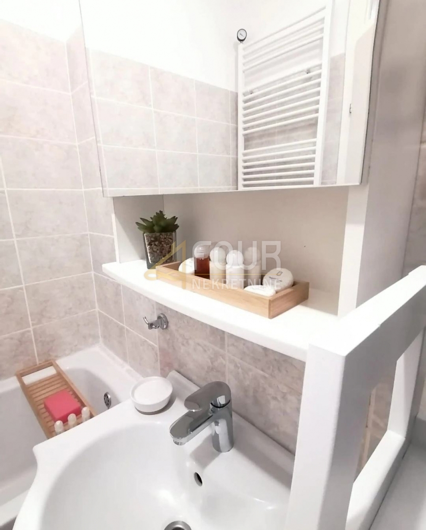 Zagabria, Nuova Zagabria, Remetinec, 2° piano, 43,71m2, balcone