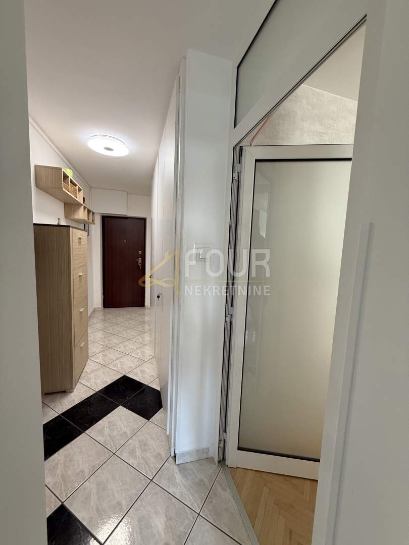 Fiume, Gornja Vežica, 2s+db, 68,80m2.