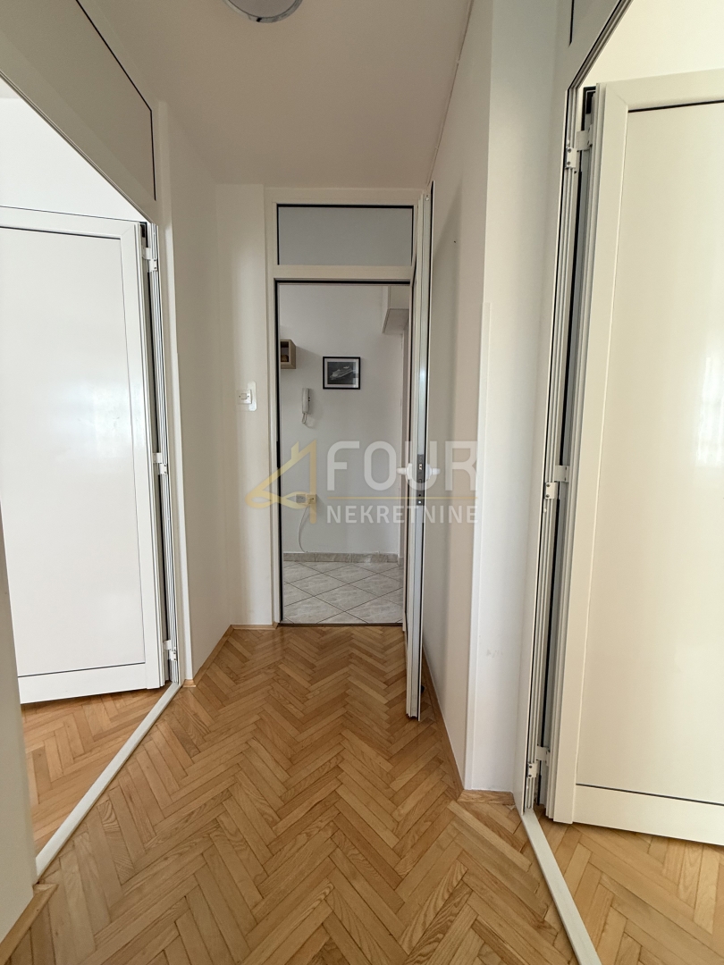 Fiume, Gornja Vežica, 2s+db, 68,80m2.