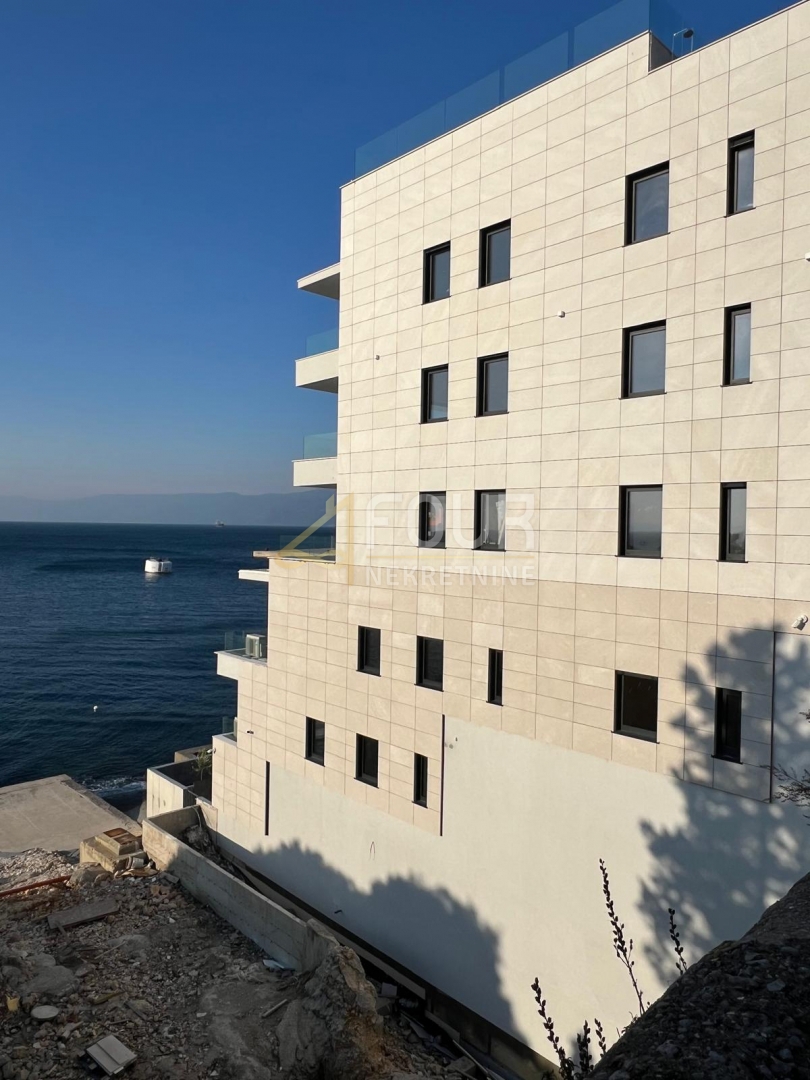 Pećine, Rijeka, 108,17m2