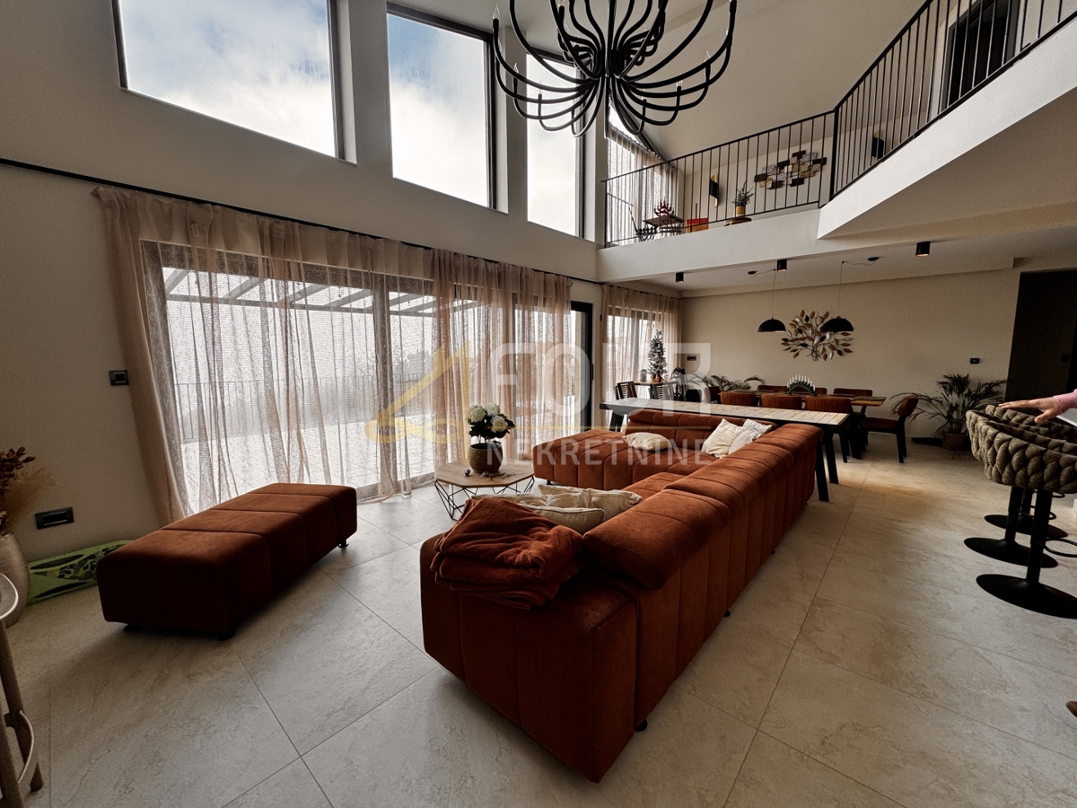 Istria, Pazin - zona circostante, casa indipendente con piscina