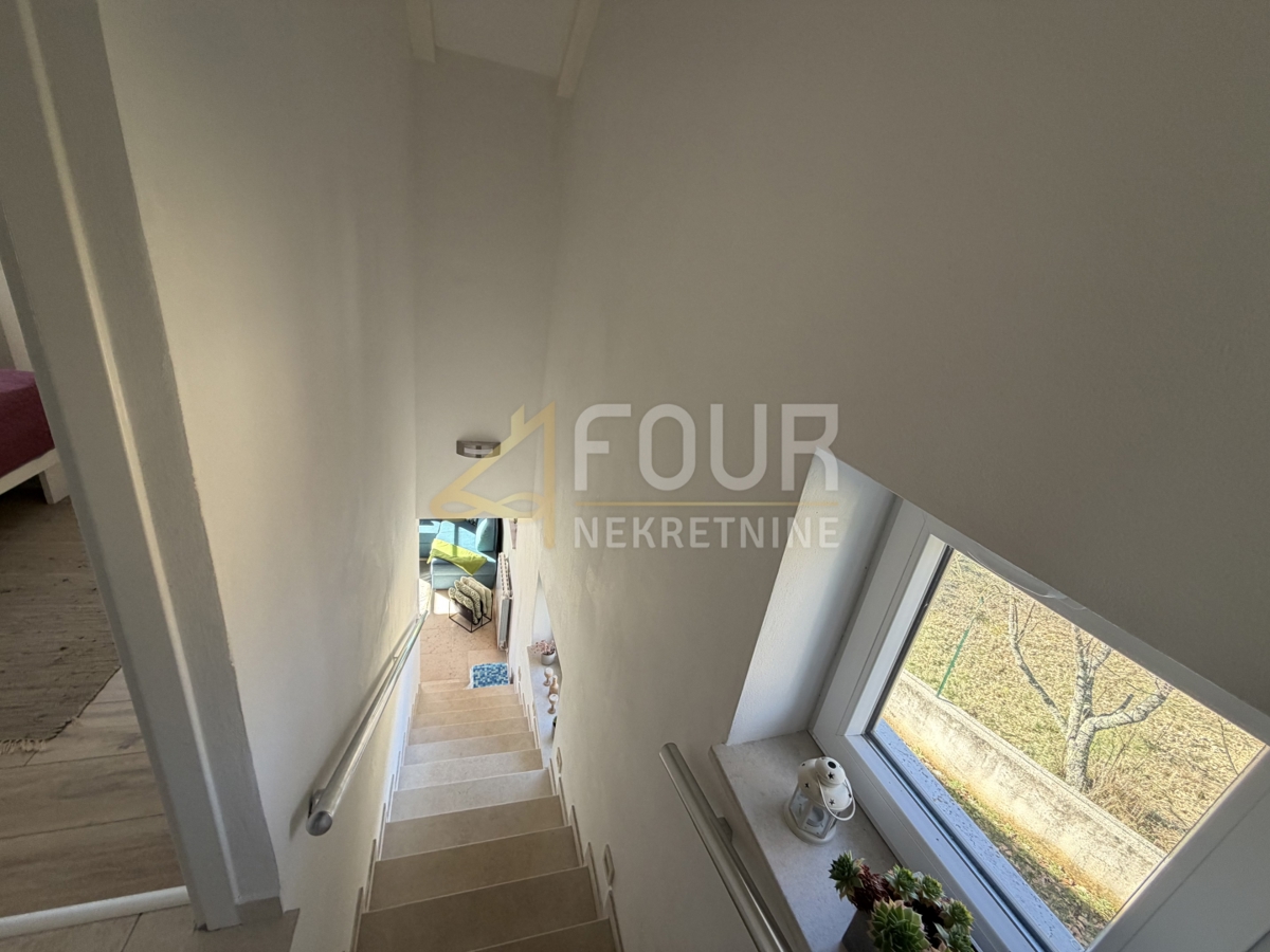 Zabrežani, Pazin - Okolica, 162m2