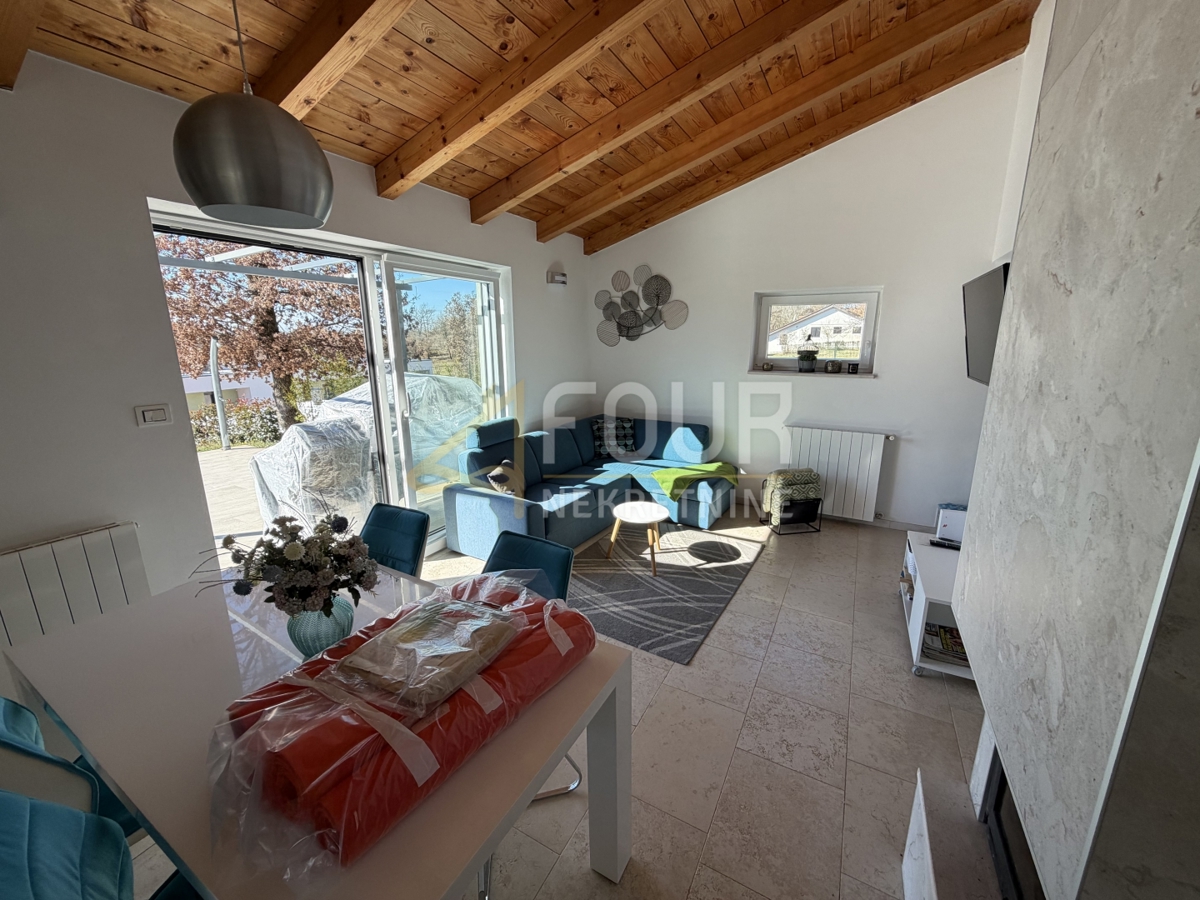 Zabrežani, Pazin - Okolica, 162m2