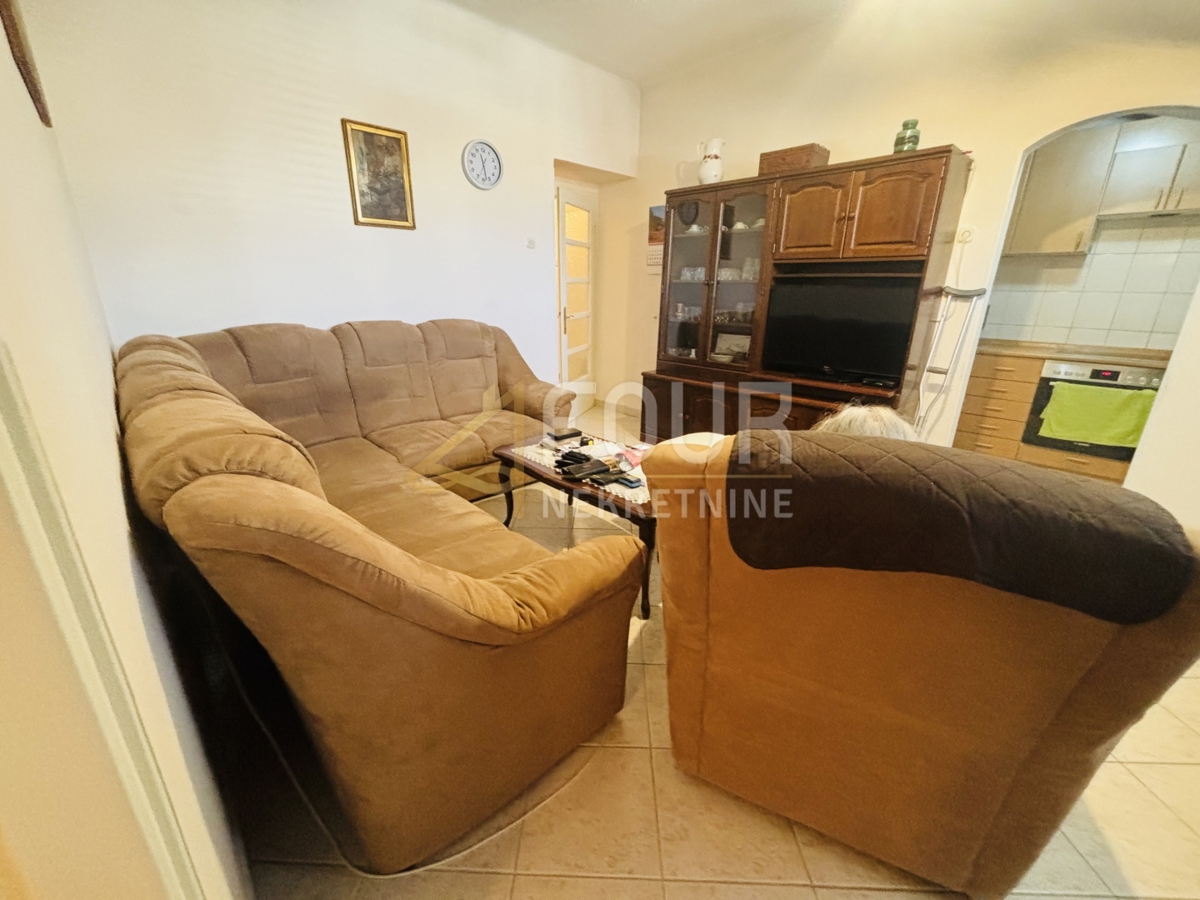 Fiume, Centro, 2s+db, 64.09m2