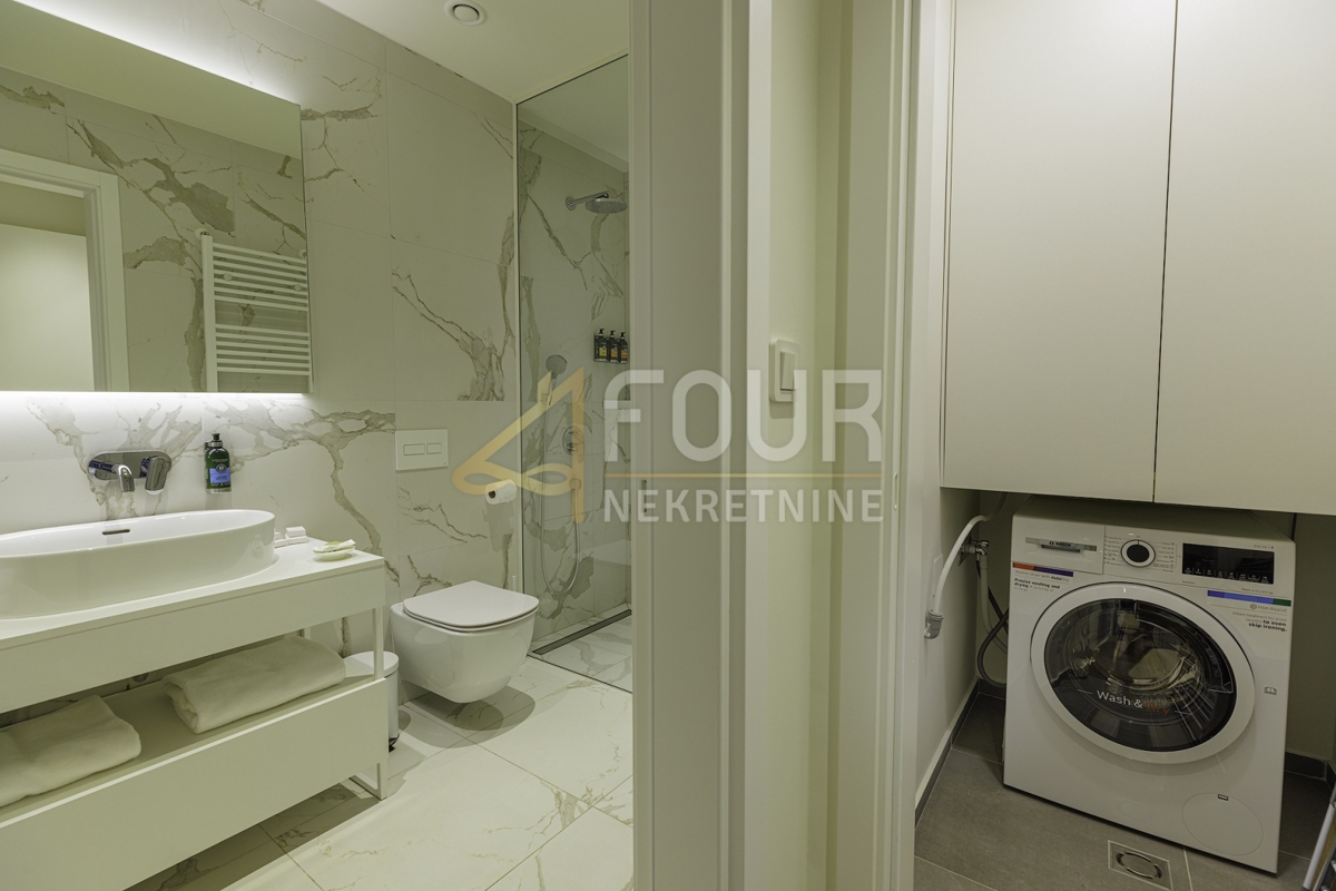 Istria, Umago - zona circostante, appartamento - resort di lusso, prima fila sul mare