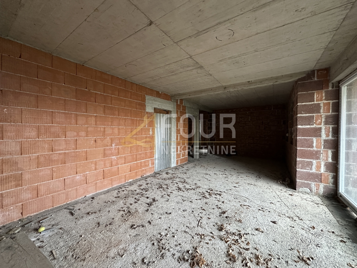 Srdoči, Rijeka, 104m2