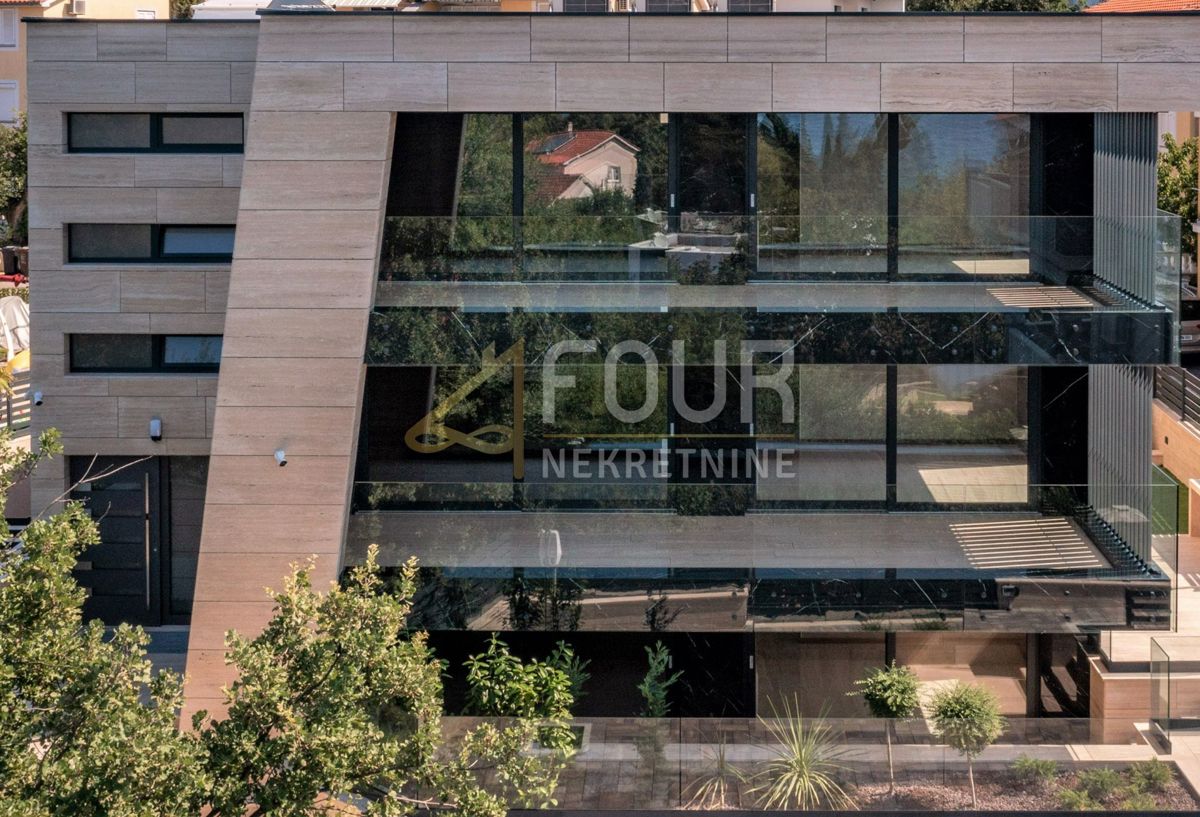 Malinska, Malinska-Dubašnica, 100,38m2