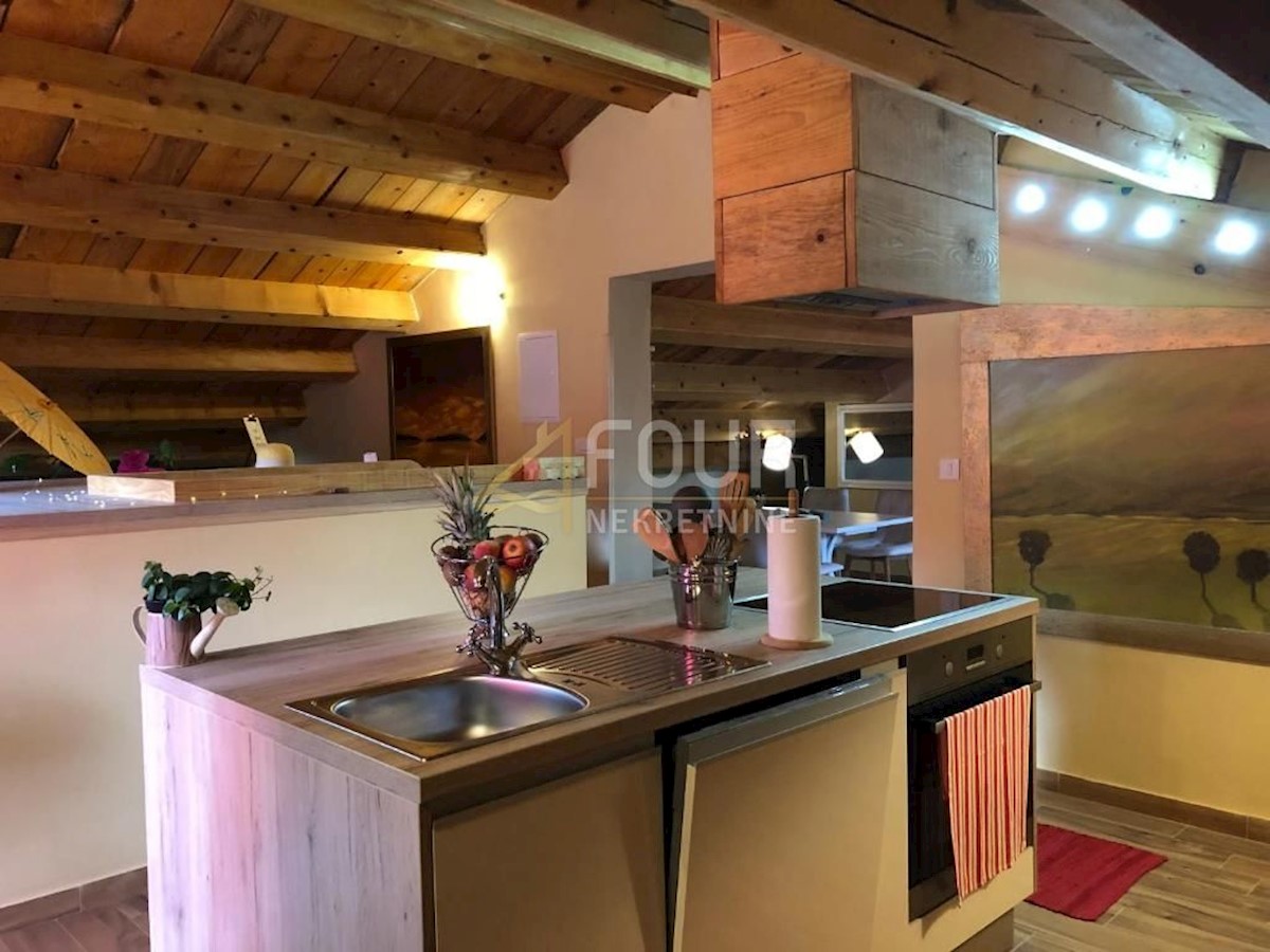 Pobri, Opatija - Okolica, 1.000m2