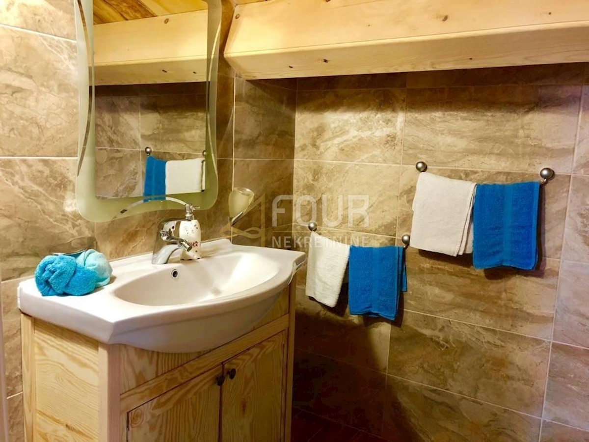 Pobri, Opatija - Okolica, 1.000m2