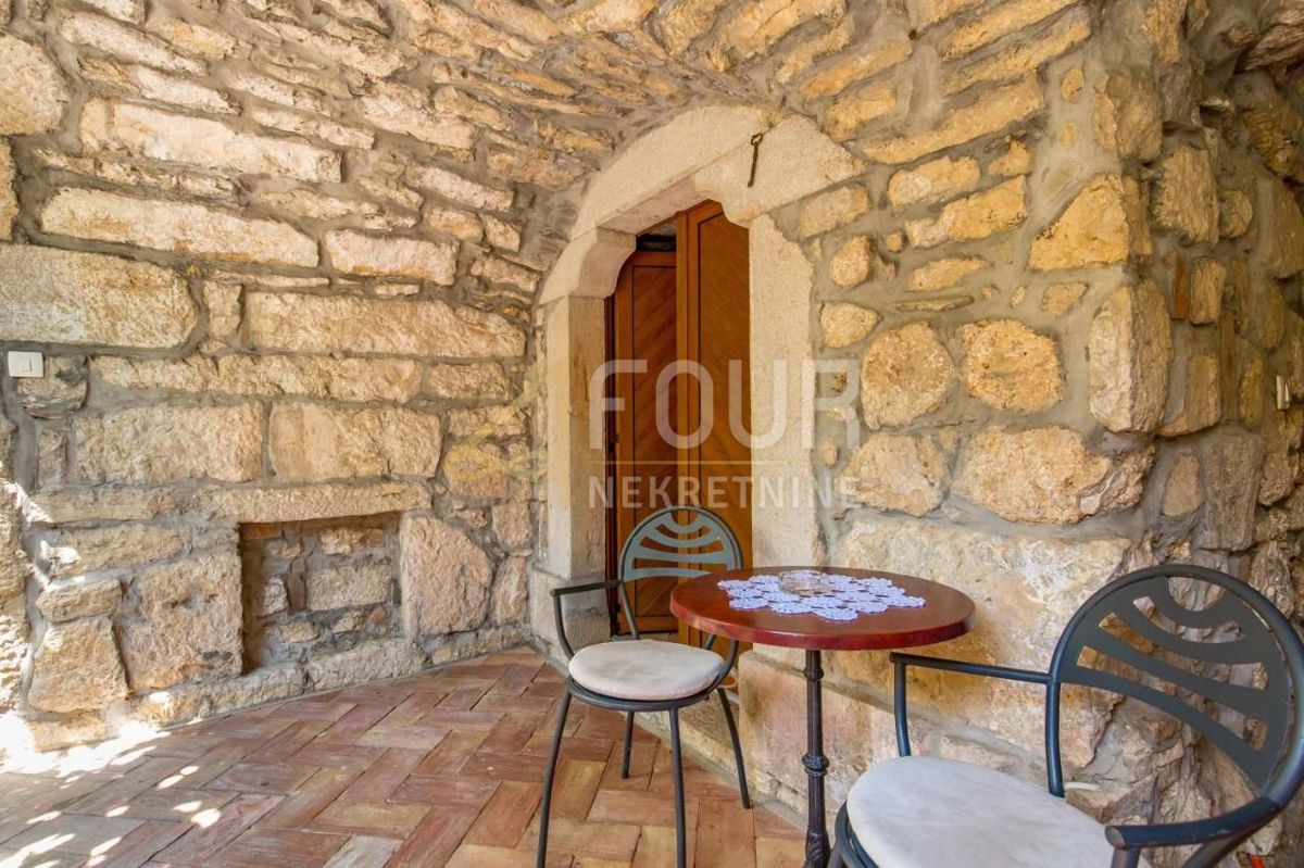 Tribalj, Vinodolska Općina, 240m2