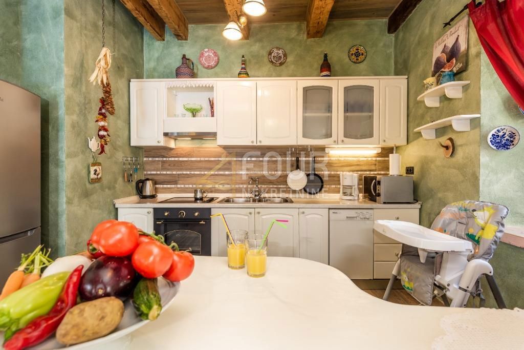 Tribalj, Vinodolska Općina, 240m2