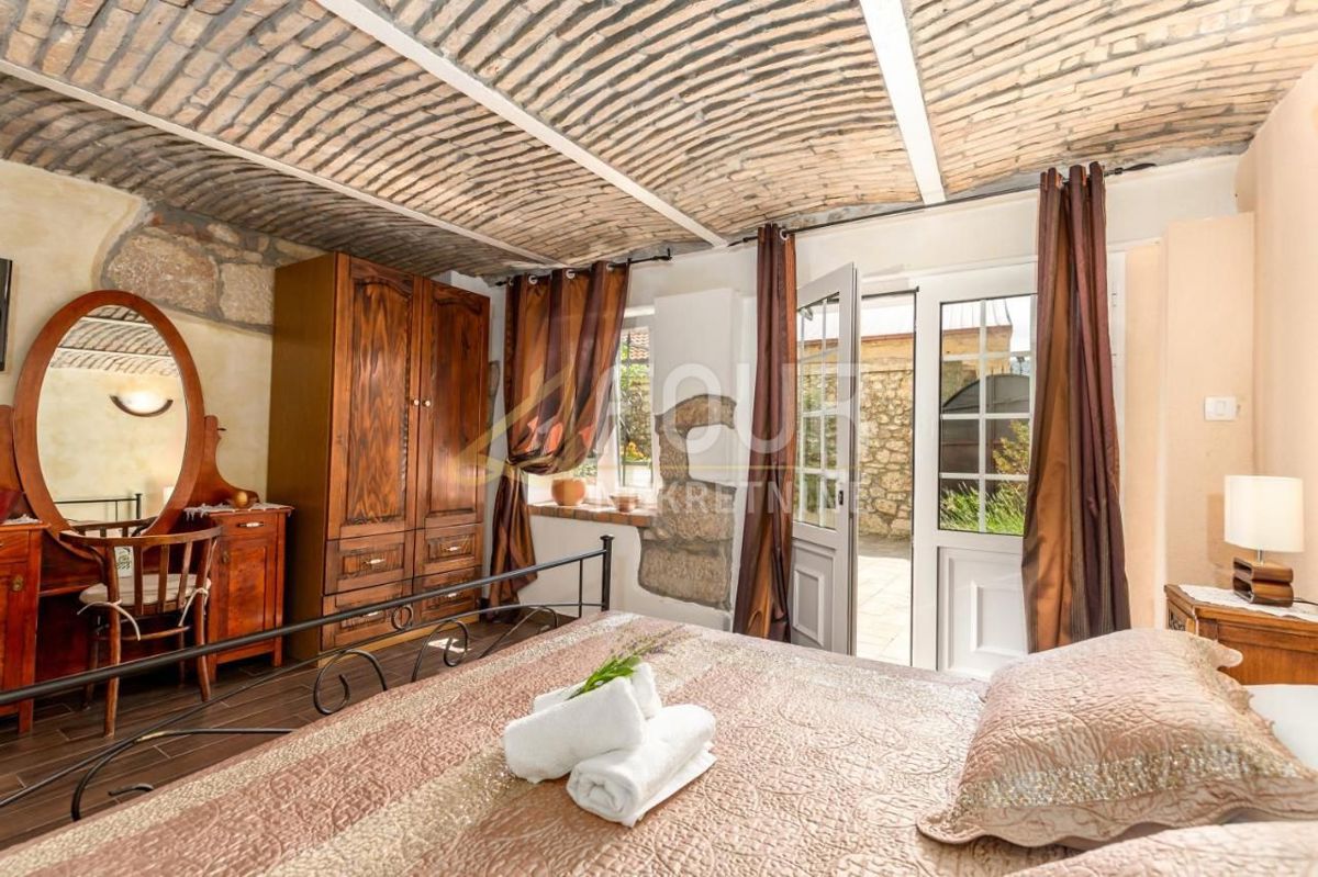 Tribalj, Vinodolska Općina, 240m2