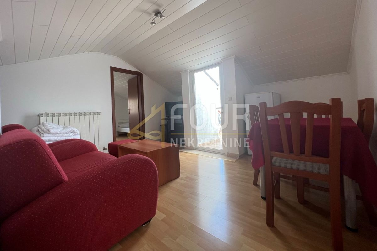 Njivice, Omišalj, 76,04m2