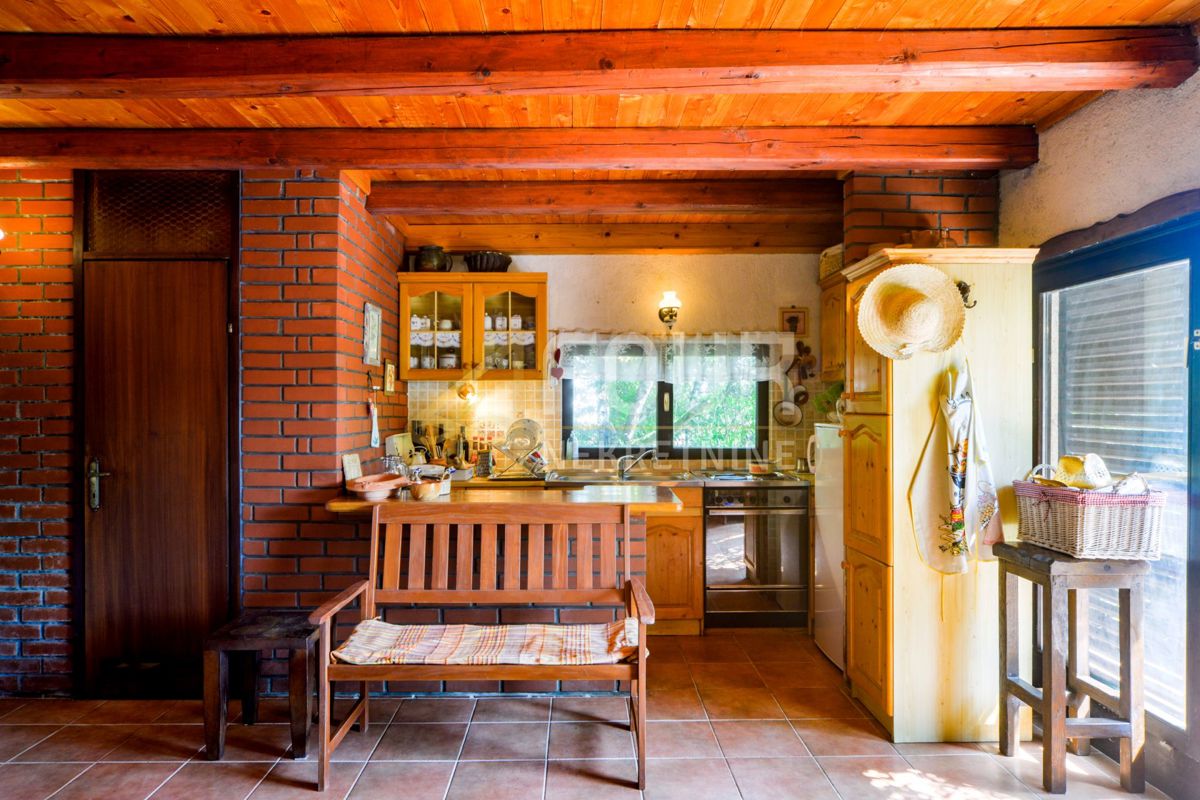 Zvečaj, Duga Resa, 80m2