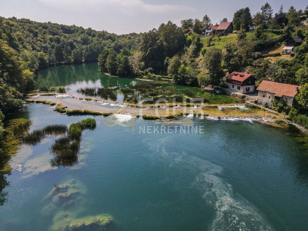 Zvečaj, Duga Resa, 80m2