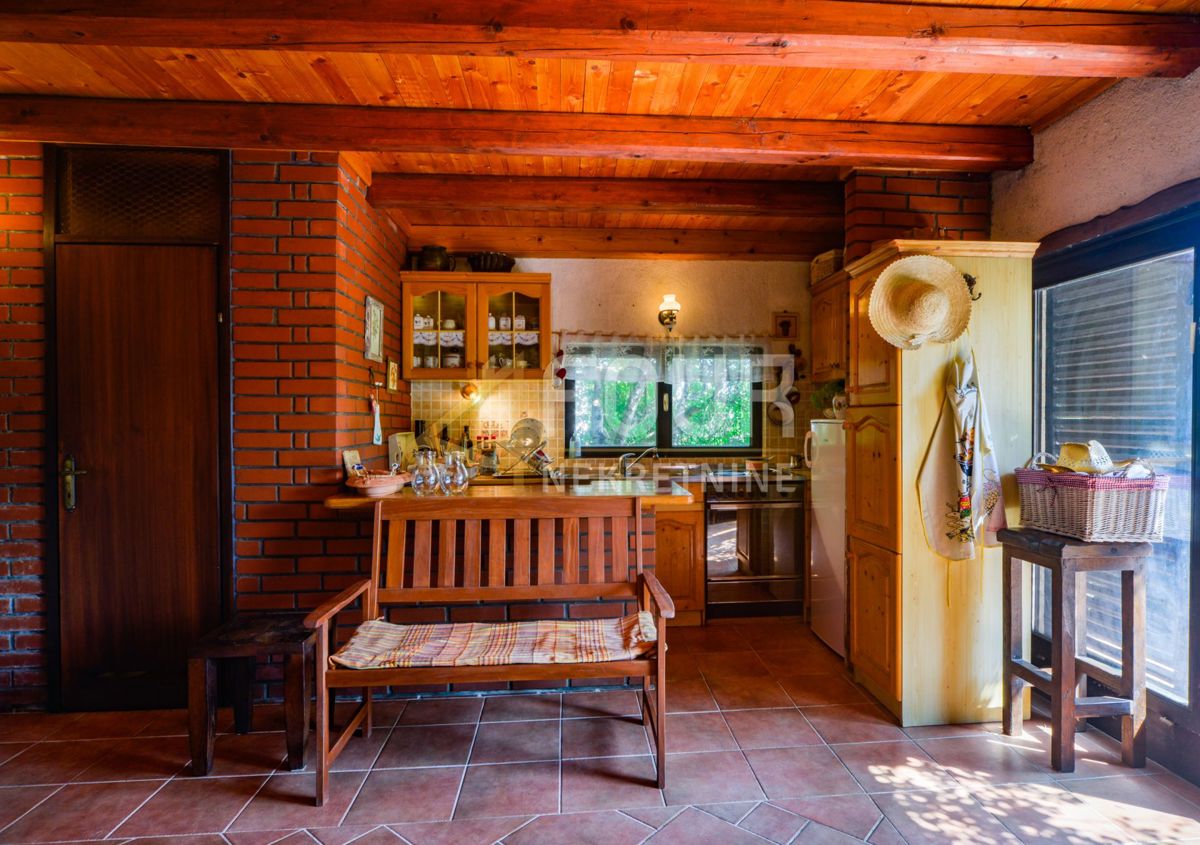 Zvečaj, Duga Resa, 80m2