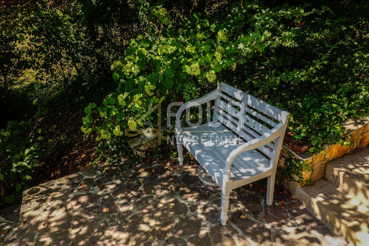 Zvečaj, Duga Resa, 80m2