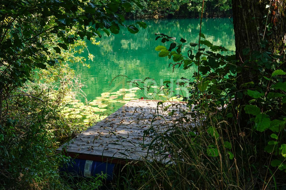 Zvečaj, Duga Resa, 80m2