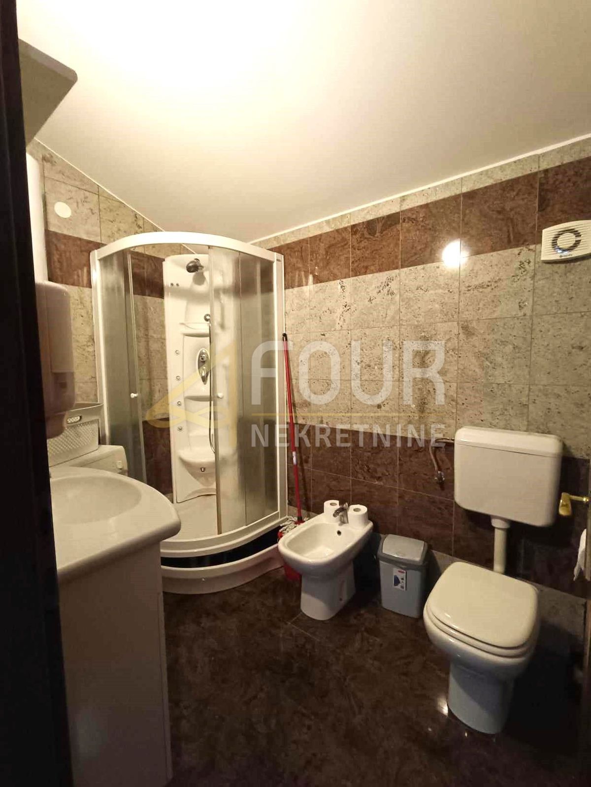 Opatija - Centar, Opatija, 1.020m2