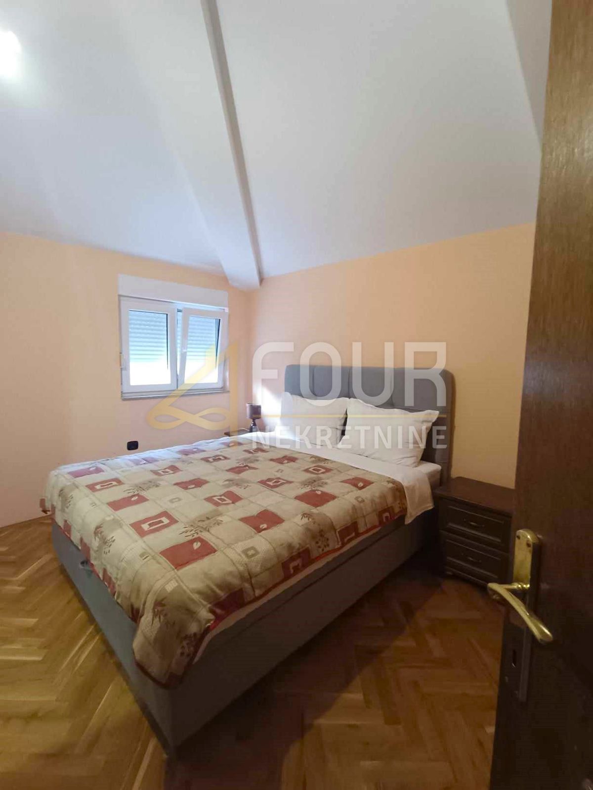 Opatija - Centar, Opatija, 1.020m2