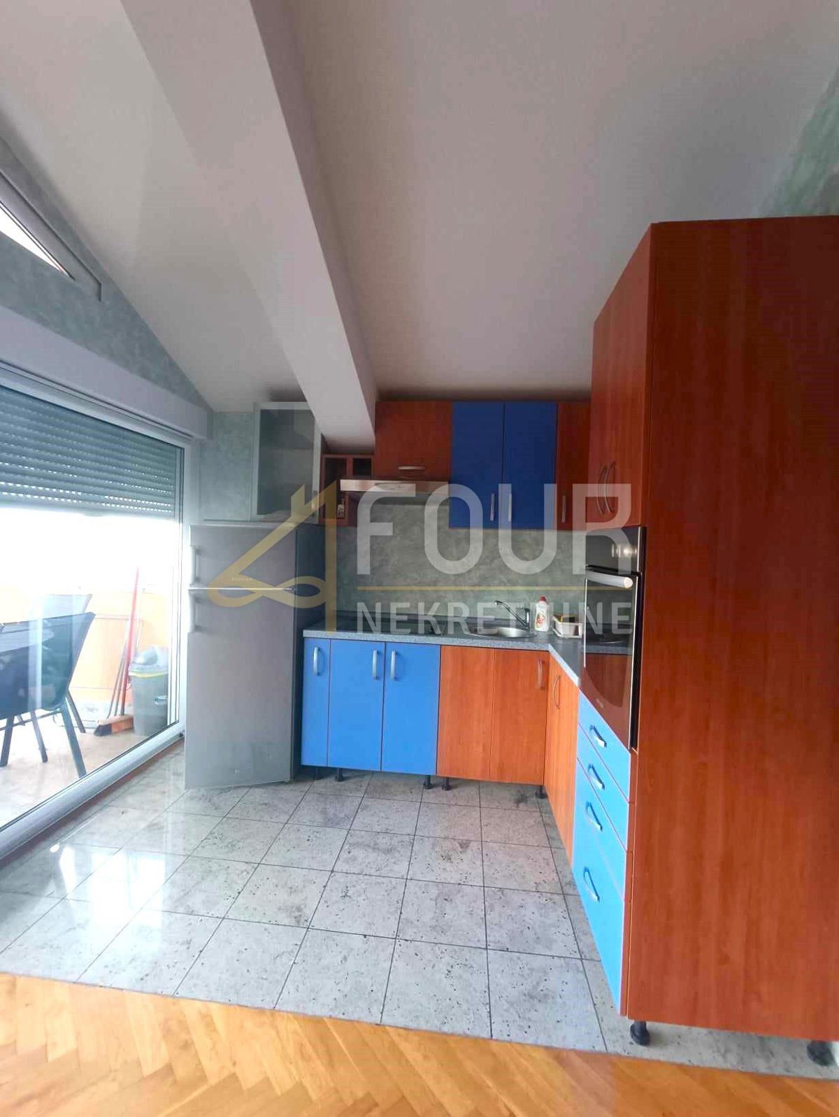 Opatija - Centar, Opatija, 1.020m2