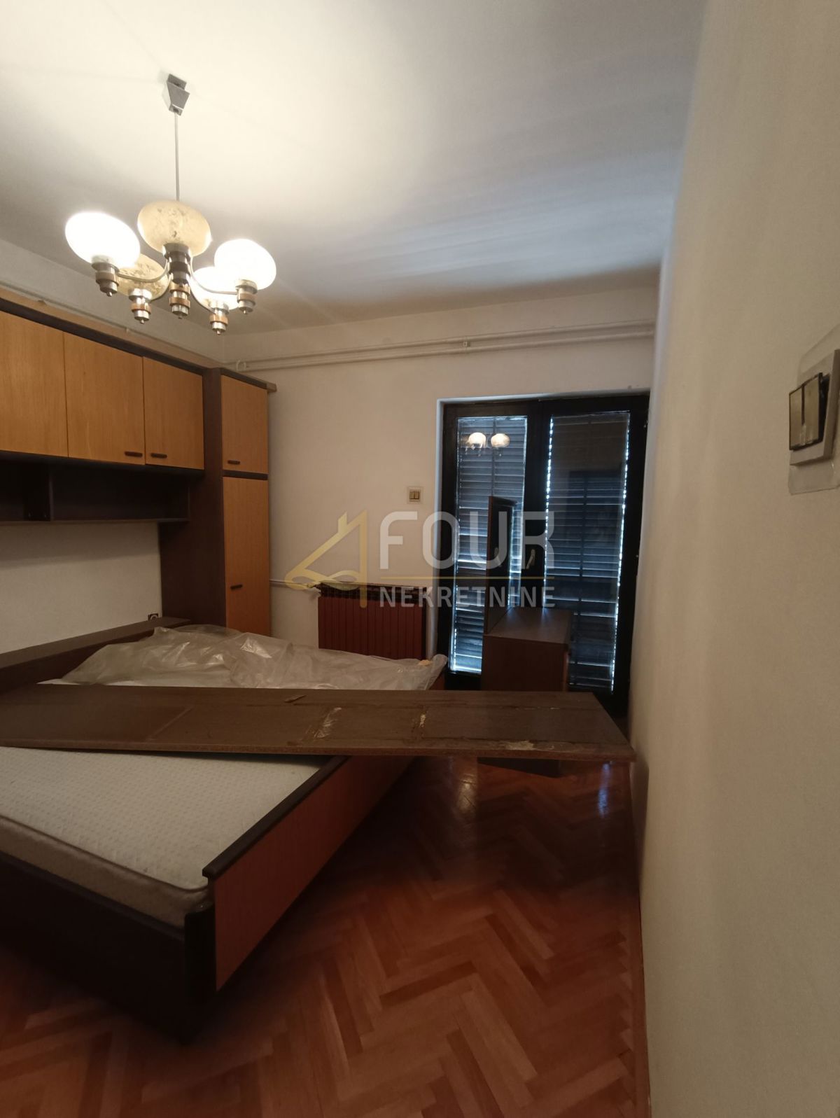 Pehlin, Rijeka, 412m2