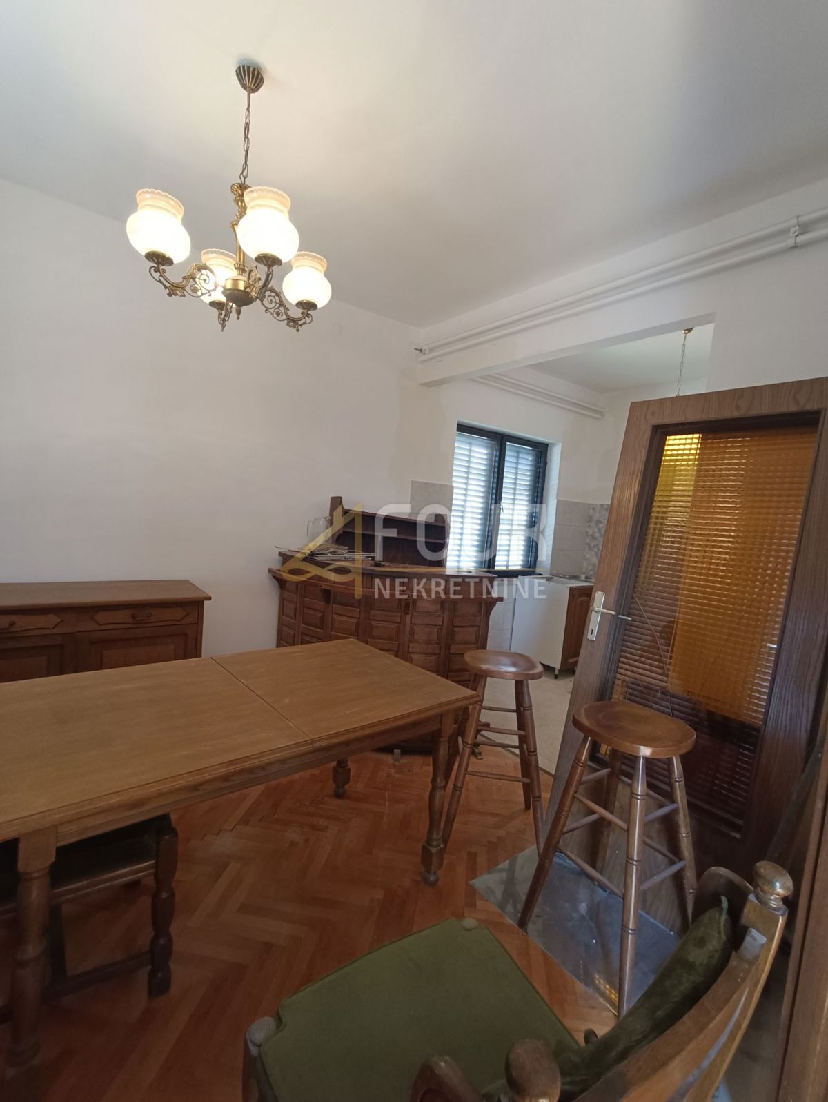 Pehlin, Rijeka, 412m2