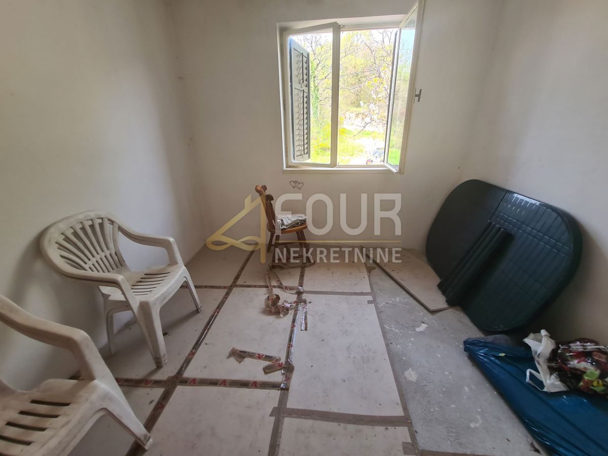 Drenova, Rijeka, 300m2